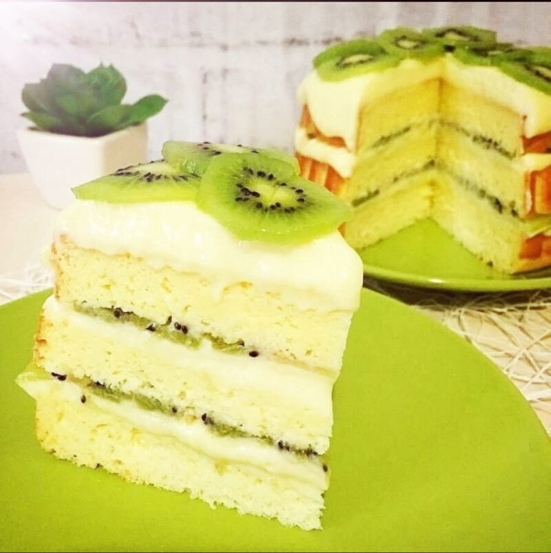 Рецепт: Нежный ТОРТИК 🎂 с Заварным Кремом и Киви! Рецепт: Нежный ТОРТИК 🎂 с Заварным Кремом и Киви!