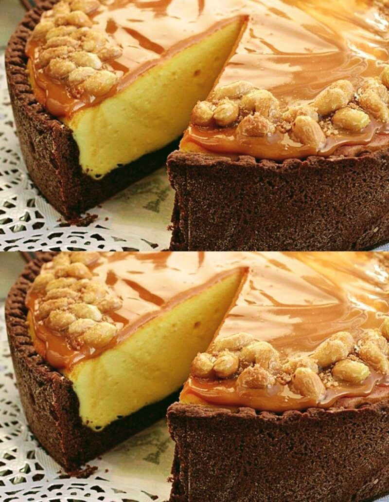 ТВОРОЖНИК СО СГУЩЁНКОЙ И ОРЕХАМИ ТВОРОЖНИК СО СГУЩЁНКОЙ И ОРЕХАМИ